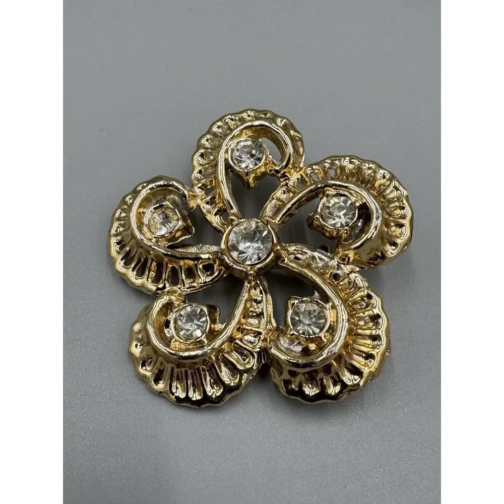 Vintage‎ Gold Colored Flower Twisted Petals Clear Rhinestones Lapel Pin Brooch